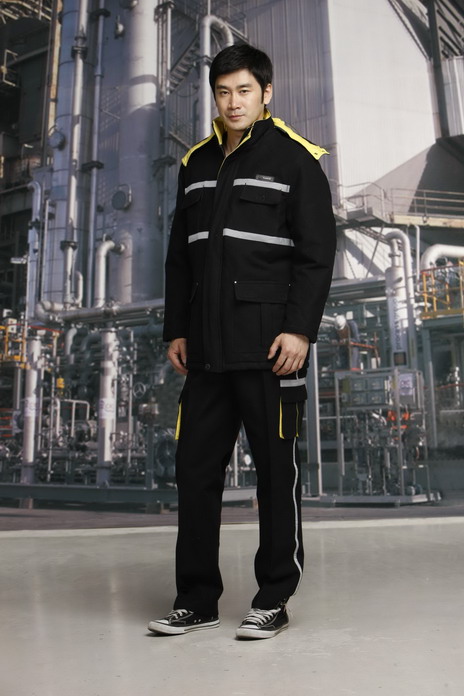 勞保服的重要性，與工作服一樣嗎