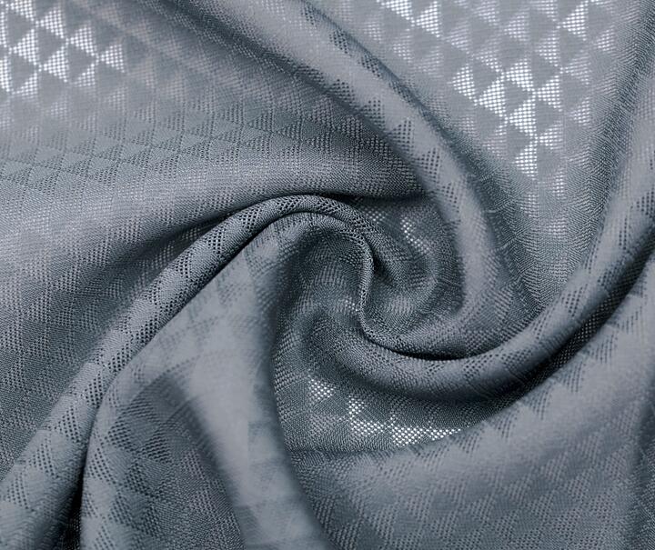 大家知道影響日曬牢度的因素有哪些？